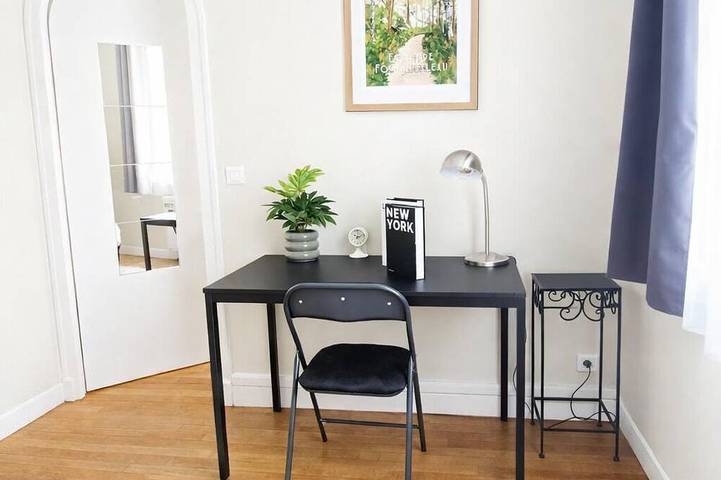 Appartement entier, Chateau Walk One Bedroom in Fontainebleau, Seine-et-Marne