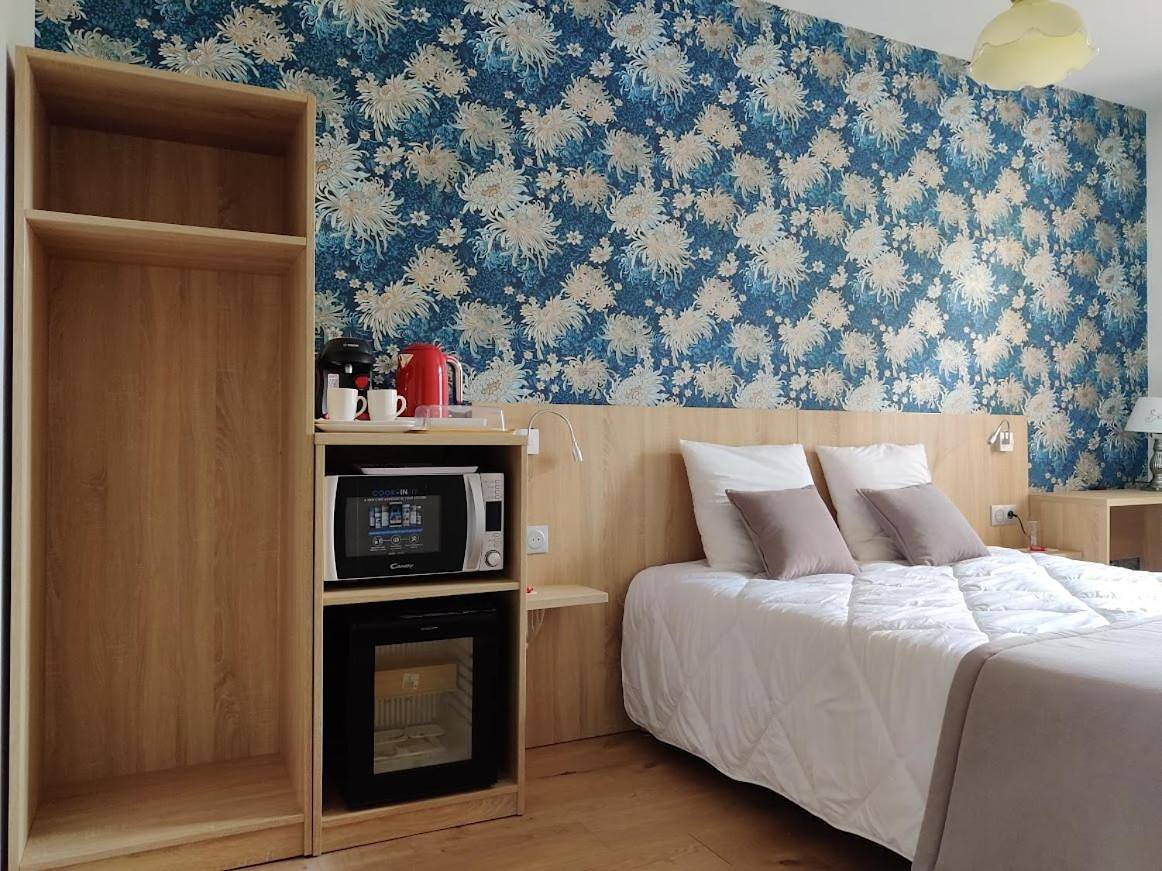 Double Room with Garden View in Saint-Louis, Région de Mulhouse