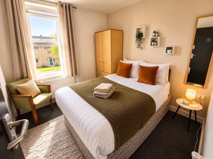 Holiday rental for 16 people, with Garden in Liverpool