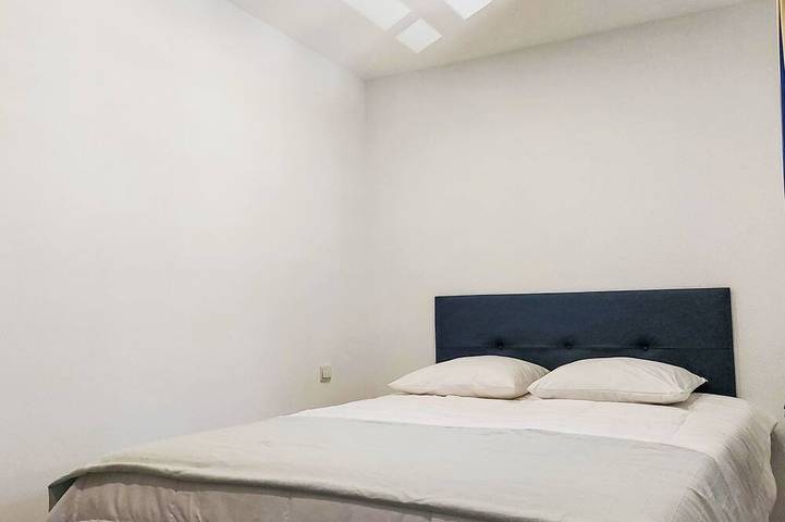 Entire apartment, La Marina in Sanary-sur-Mer, Mediterranean Coast (France)