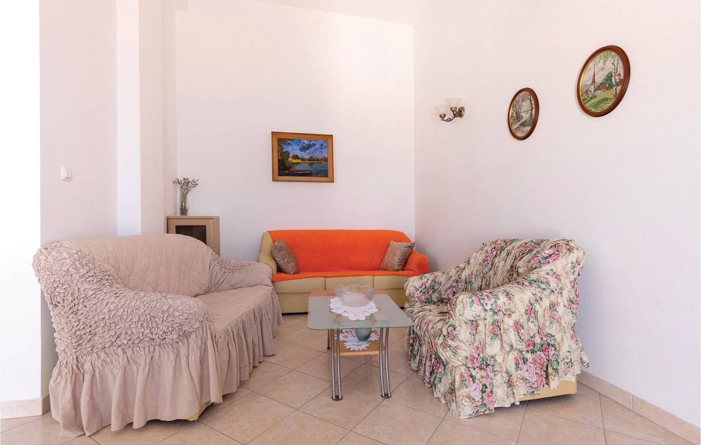 Ganze Ferienwohnung, Ferienwohnung für 6 Personen mit Terrasse in Komarna, Dubrovnik-Neretva
