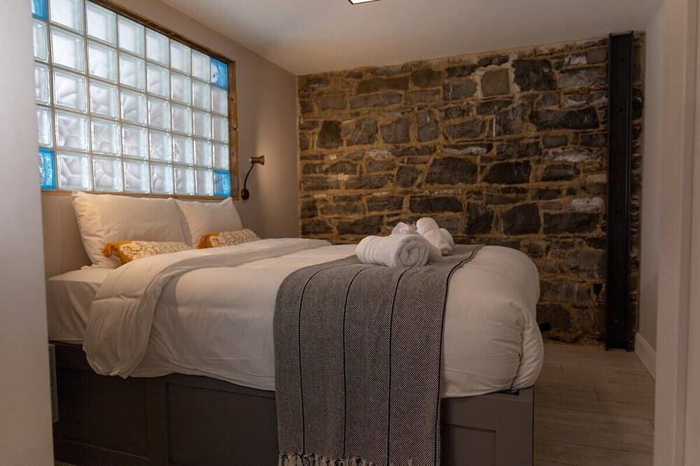 Ganze Wohnung, No. 2 The Stone House at Alensgrove in County Kildare