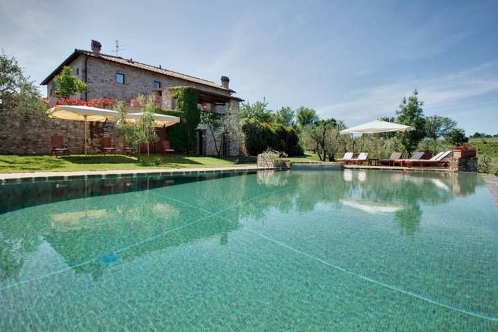 Appartamento intero, Porzione di Villa Il Conventino con piscina e Wi-Fi in San Casciano in Val di Pesa, Chianti
