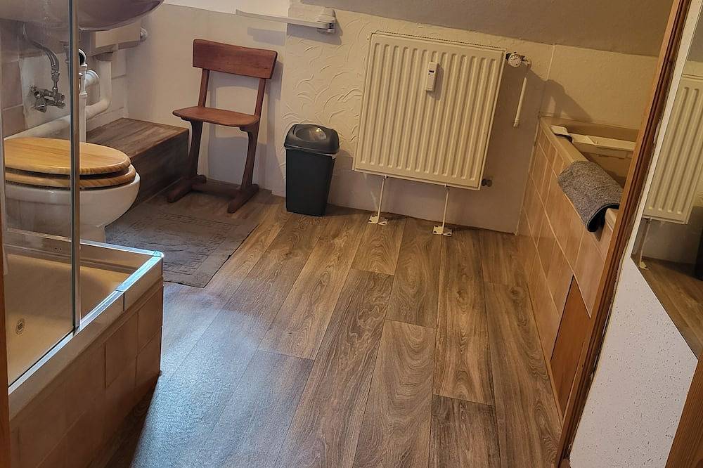 Ganze Wohnung, Gemütliche Ferienwohnung für 1 bis 4 Personen. Perfekt für eine kleine Auszeit in Frielendorf, Knüllgebirge