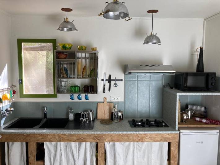 Cottage pour 2 personnes, avec vue et piscine ainsi que sauna et jardin à Sahorre
