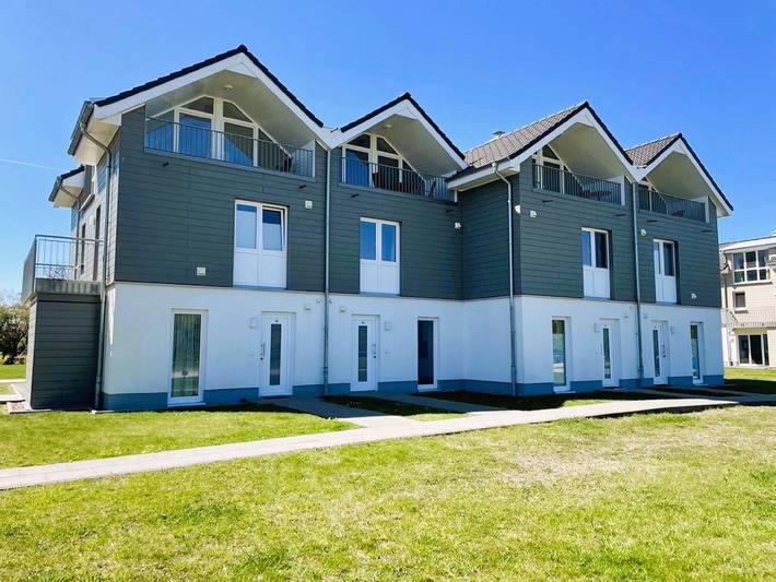 Ferienhaus mit Meerblick für 6 Personen, mit Terrasse, kinderfreundlich in Schillig