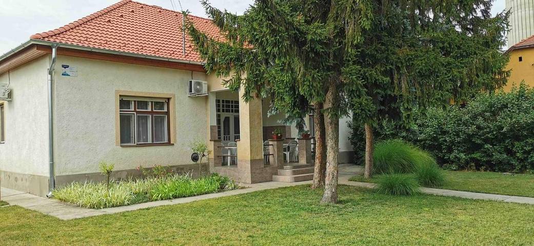 Apartament wakacyjny dla 11 osób, z taras w Hajdúszoboszló