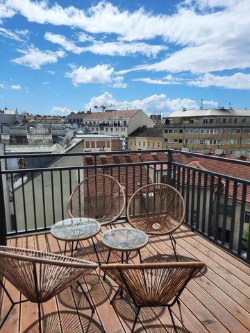 Ferienwohnung für 12 Personen, mit Terrasse und Ausblick in Wien