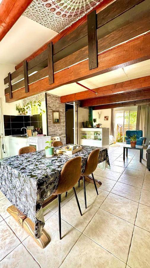 Maison de vacances pour 7 personnes, avec jacuzzi et jardin, animaux acceptés