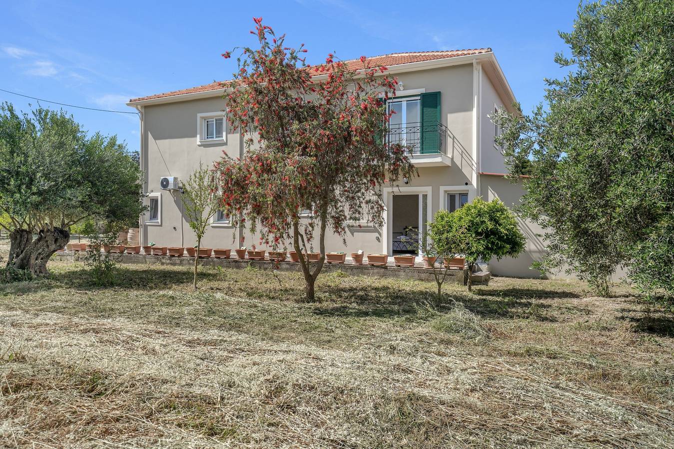 Ganzes Studio, Apartment 'Panagis 1' mit Bergblick, Wlan und Klimaanlage in Kefalonia