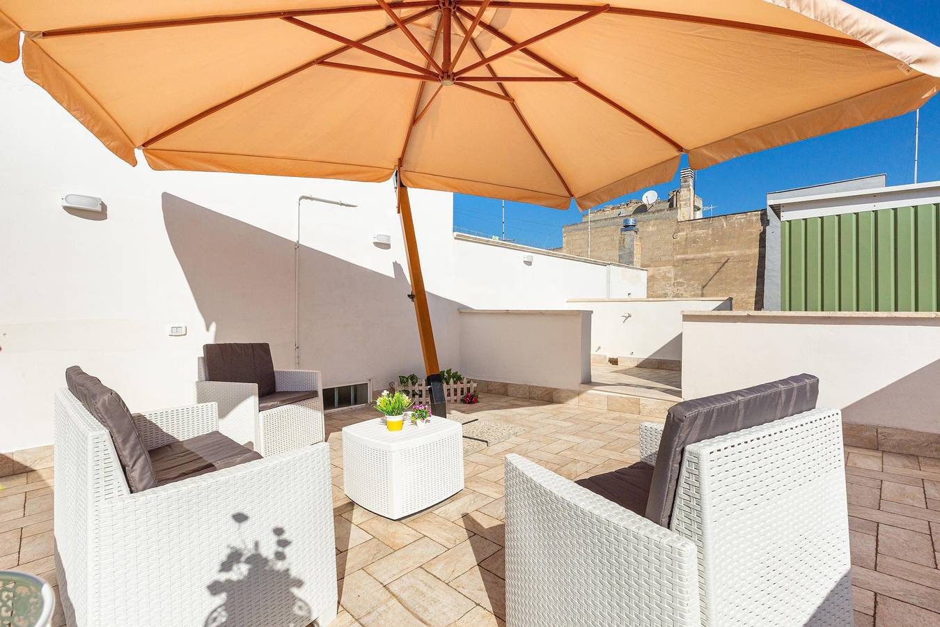 Appartement entier, Appartement de vacances pour 6 personnes avec balcon/terrasse in Maruggio, Golfe de Tarente