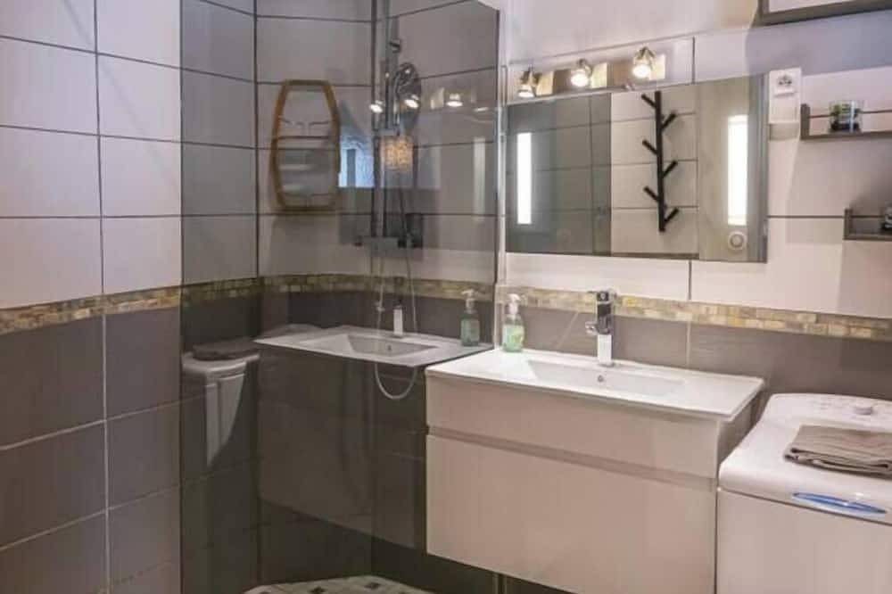 Appartement entier, Charmant Gîte Classé 3 étoiles au Cœur de Verdun in Verdun (Municipalité), Verdun