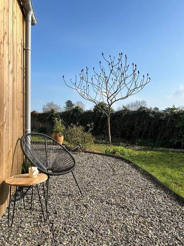 Gîte pour 3 personnes, avec terrasse ainsi que vue et jardin à Quiberville