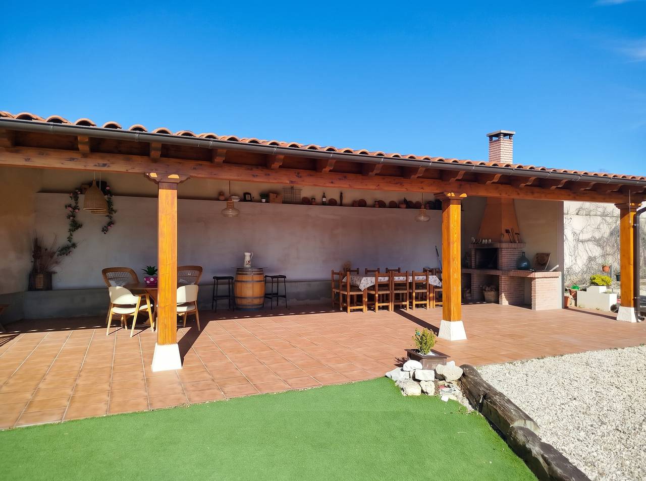 Familienhaus in Peral de Arlanza mit umzäuntem Garten in Peral de Arlanza, Burgos Provinz