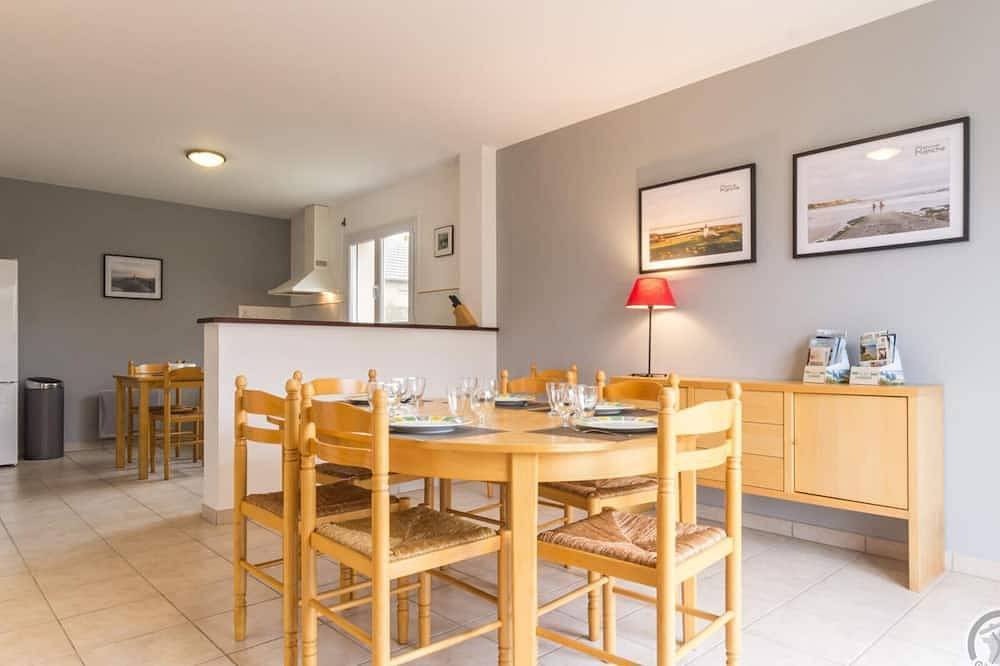 Maison spacieuse, animaux Ok - 5 pers. in La Feuillie, Région de Coutances
