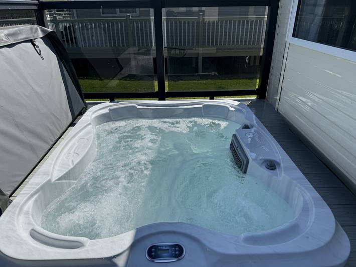 Ferienanlage für 6 Personen, mit Balkon/Terrasse und Whirlpool in England - 2
