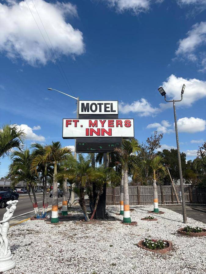 Hotel para 2 personas, con jardín - 1