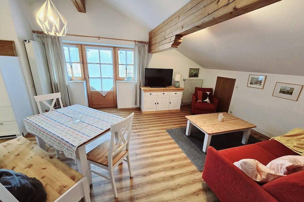 Ganze Wohnung, Ferienwohnung Kampenwand, 50qm, 1 Schlafzimmer, Balkon in Eggstätt, Chiemsee