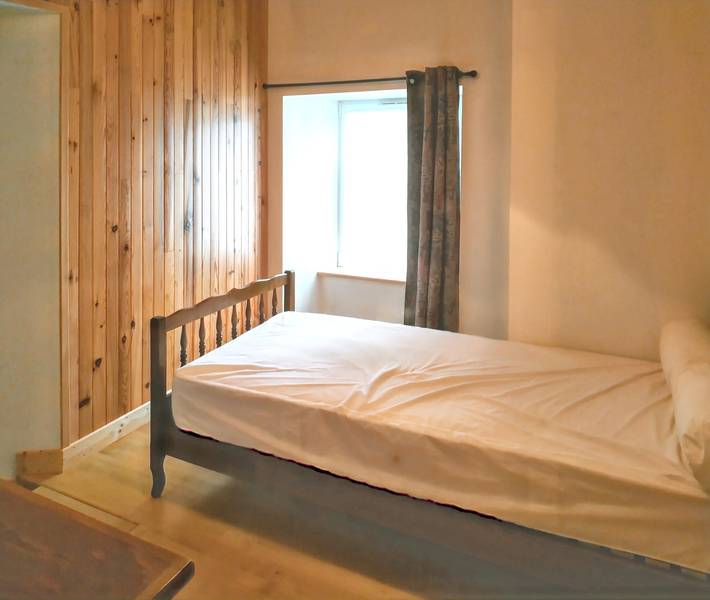 Location de vacances pour 7 personnes, avec vue sur le lac et terrasse à Saint-Genès-Champespe - 3