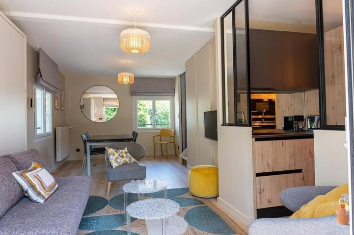 Maison de vacances pour 6 personnes, avec Balcon et Jacuzzi ainsi que Terrasse et Jardin à Condette