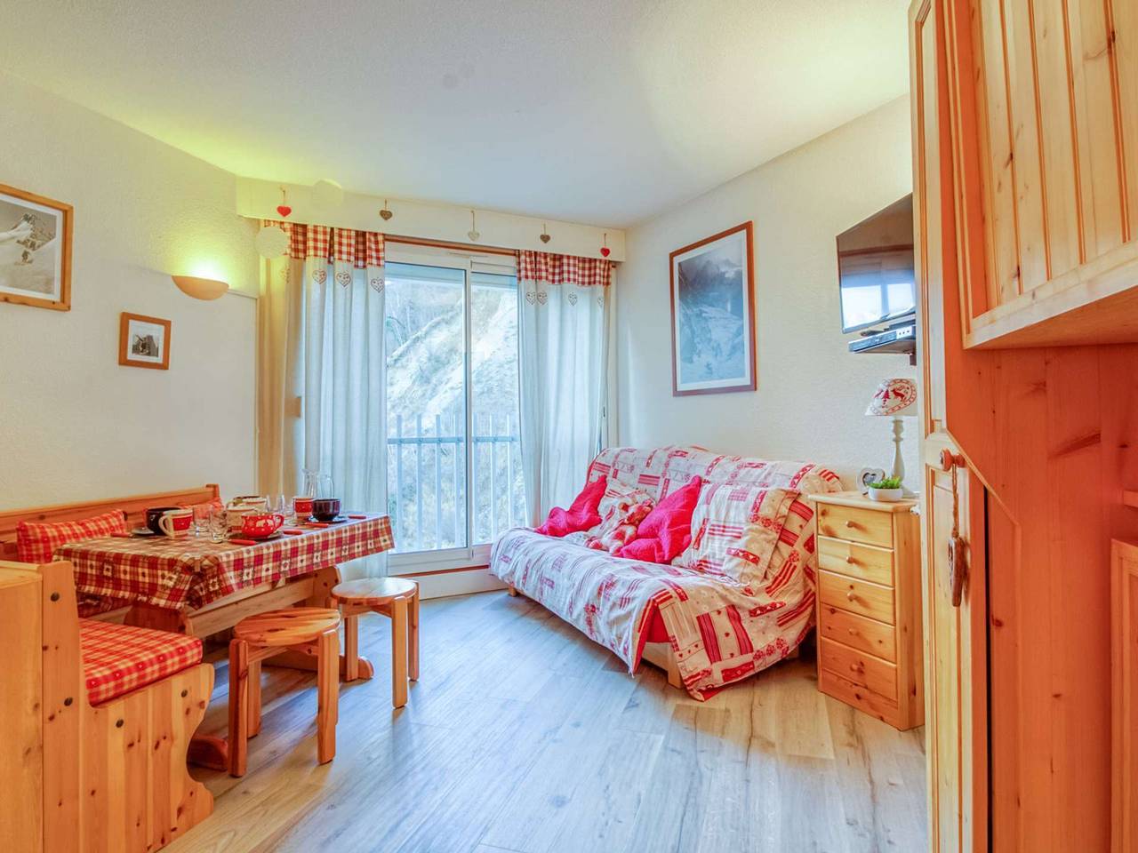 Ganzes Studio, Studio für 4 in Barèges mit Aufzug in Barèges, Nationalpark Pyrenäen