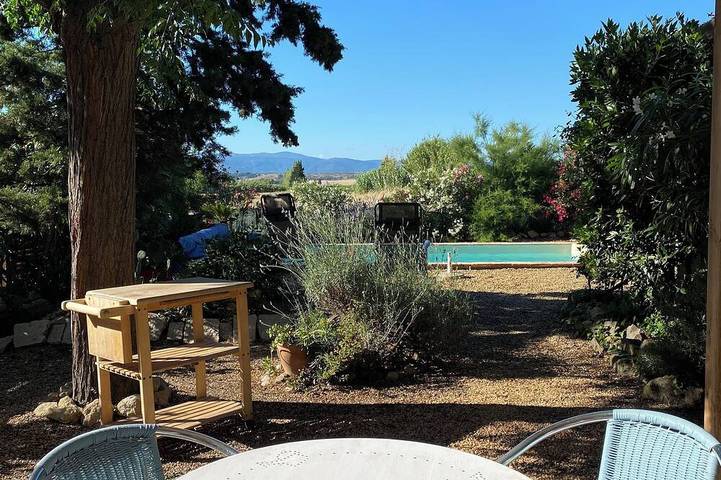 Location de vacances pour 2 personnes, avec terrasse et jardin à Puichéric - 4