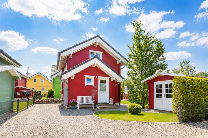 Ferienhaus für 5 Personen, mit Balkon und Terrasse sowie Garten und Sauna in Heringsdorf (Oldenburg-Land)