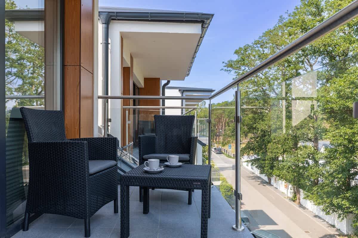 Ganze Wohnung, Modern Apartment | 550 m to the Beach, Parking, Spa in Międzywodzie, Wollin