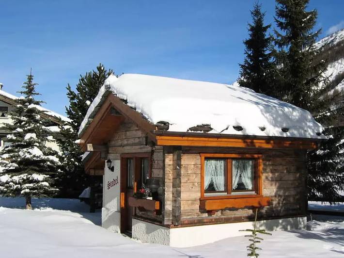 Casa rural para 2 personas, con Jardín en Suiza