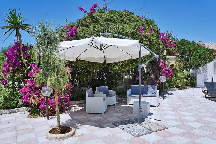 Villa „Luciana“ mit Meerblick, privater Terrasse und Klimaanlage in Specchiarica, Manduria