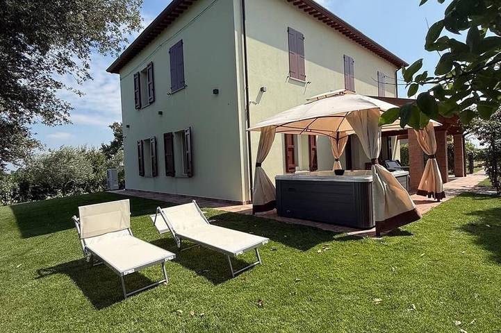 Affittacamere San Mamante - Appartamento \"Iris\" in Faenza, Provincia di Ravenna