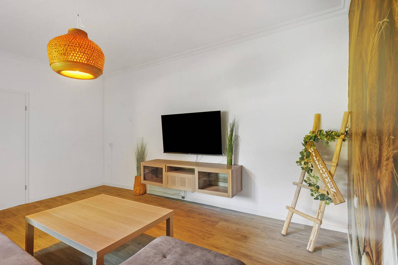 Bungalow 'Löwe' mit gemeinsamer Terrasse, gemeinsamem Garten und Wi-Fi in Niedenstein, Schwalm-Eder-Kreis