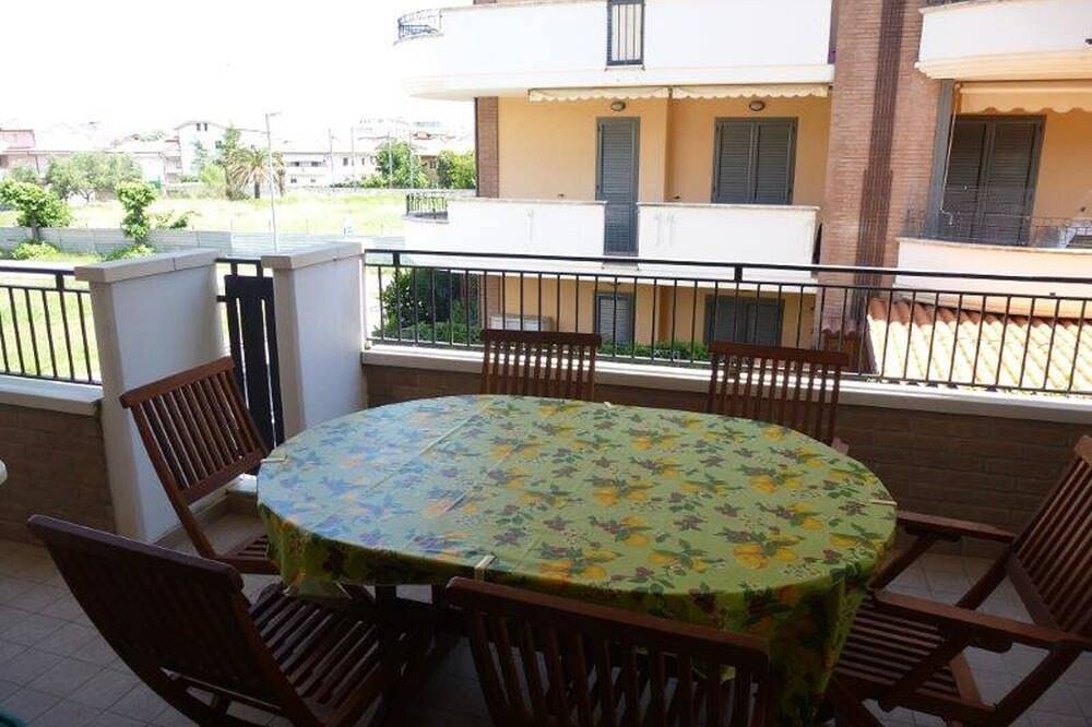 Apartamento entero, Apartamento para tus vacaciones en la playa in Tortoreto Lido, Tortoreto (Comune)