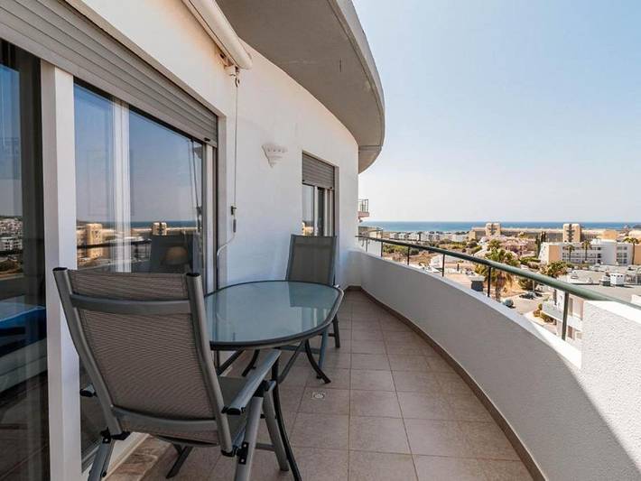 Apartament wakacyjny dla 4 osób, z taras i balkon/ taras w Lagos