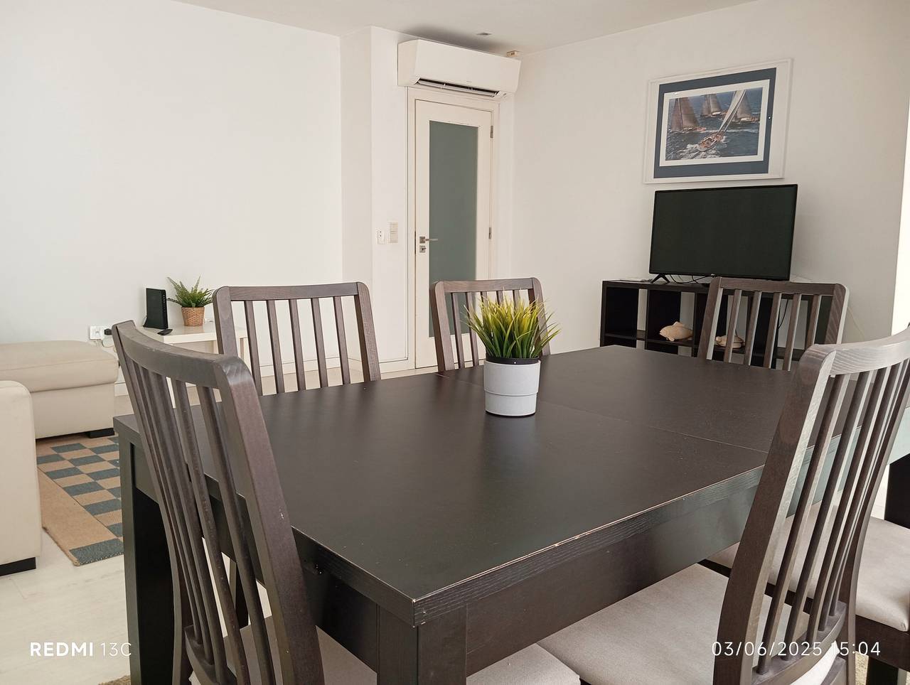 Entire apartment, Apartment 'Furadouro 30 Meters from the Beach' with Wi-Fi and Air Conditioning in Furadouro, Ovar