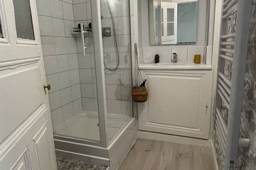 Gîte pour 4 Personnes dans Trévoux, Région de Bourg-en-Bresse, Photo 2