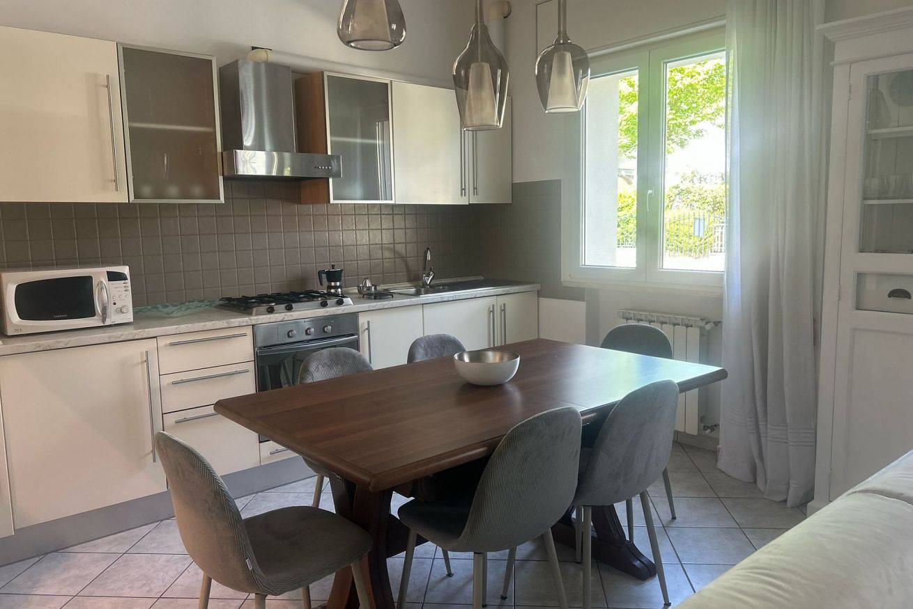 Apartamento entero, Cv005 - Cervia, new two-room apartment with air conditioning in Pinarella, Provincia de Ravenna