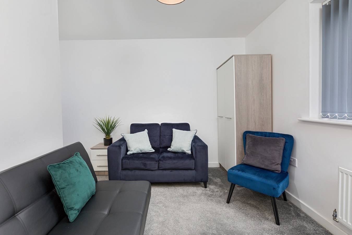 House - Sleeps 10 - Parking - Wifi in Sheffield, Südliches Yorkshire