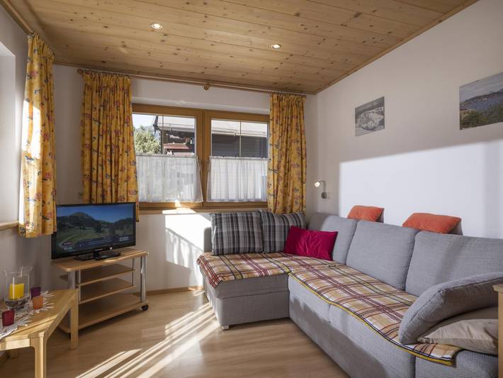 Ferienwohnung für 3 Personen, mit Balkon in Brixen im Thale - 2
