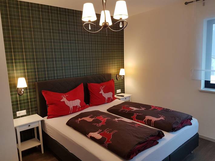 Ganze Ferienwohnung, Appartementhaus Zraunig - Enzian in Hohe Tauern, Flattach