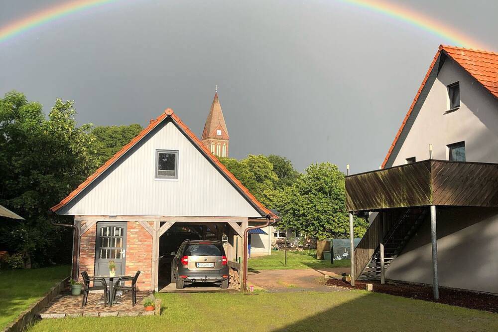 Ganze Wohnung, Ferienwohnung am Storchennest in der Nähe der Ostsee/Zingst/Darß in Kenz-Küstrow, Vorpommern-Rügen