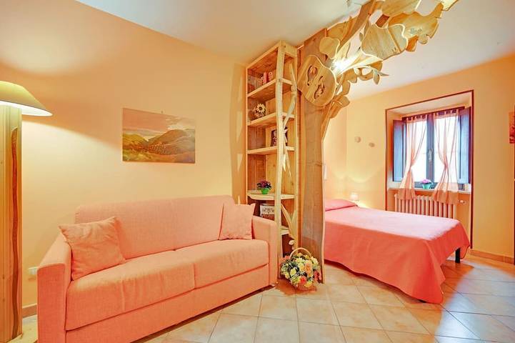 Villa a Prodo vicino al Lago Bolsena in Orvieto, Provincia di Terni