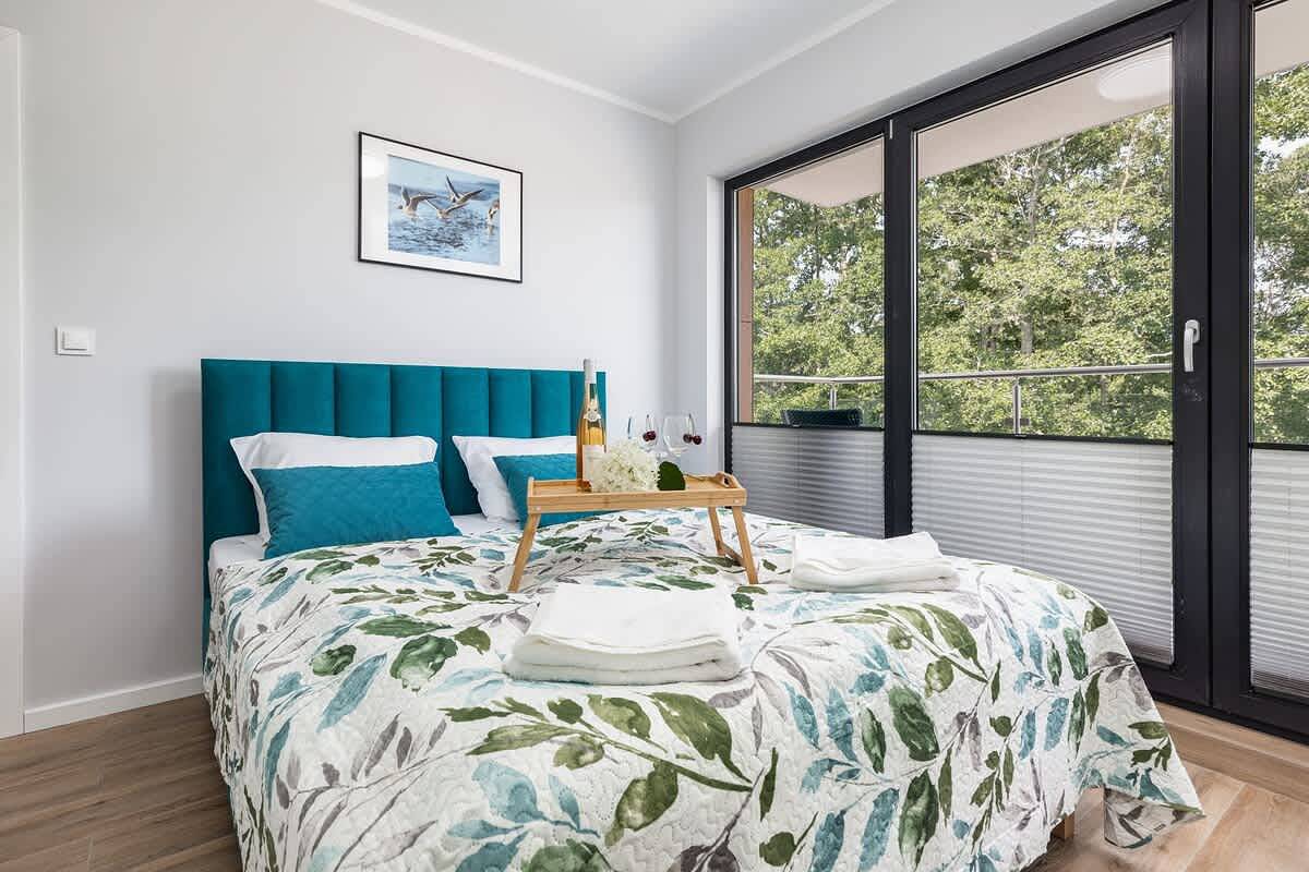 Ganze Wohnung, Modern Apartment | 550 m to the Beach, Parking, Spa in Międzywodzie, Wollin