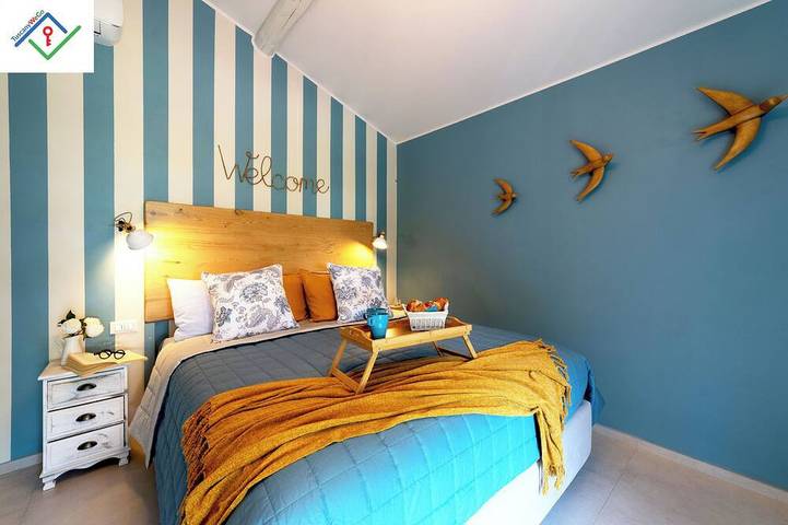 Ganze Wohnung, La Mansarda Chic in Prato, Prato Provinz