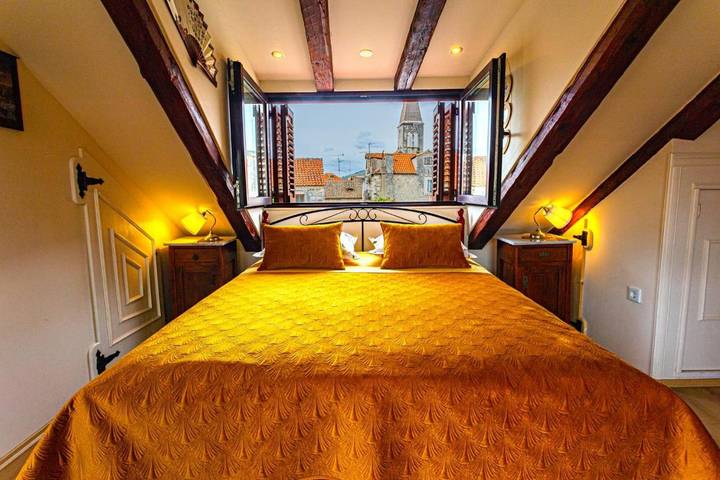 Maison d’hôte pour 2 personnes, avec vue et jardin à Trogir - 2