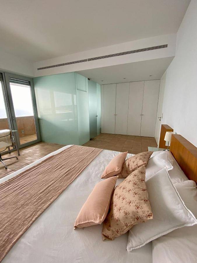 Chambre d’hôte pour 10 personnes, avec jardin ainsi que vue et piscine à Tarifa - 4