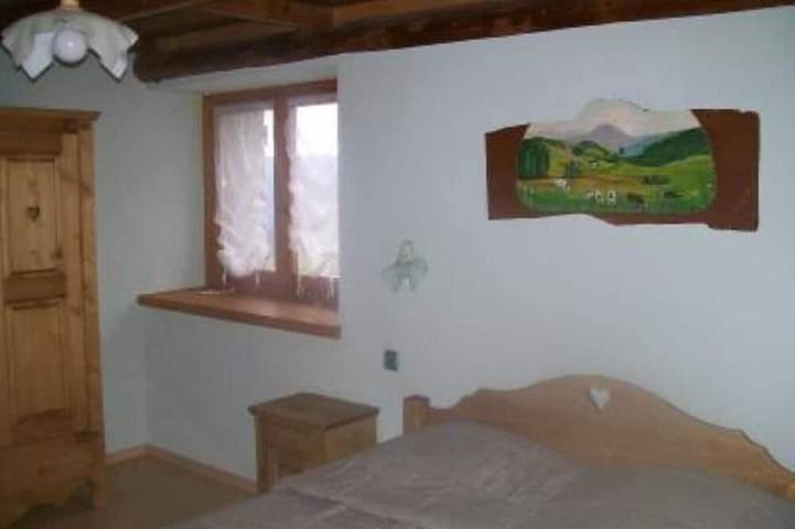 Gîte pour 5 personnes, avec jardin et terrasse à Bogève - 2