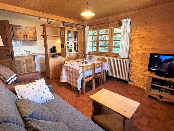 Chalet pour 5 personnes, avec jardin à Notre-Dame-de-Bellecombe - 2