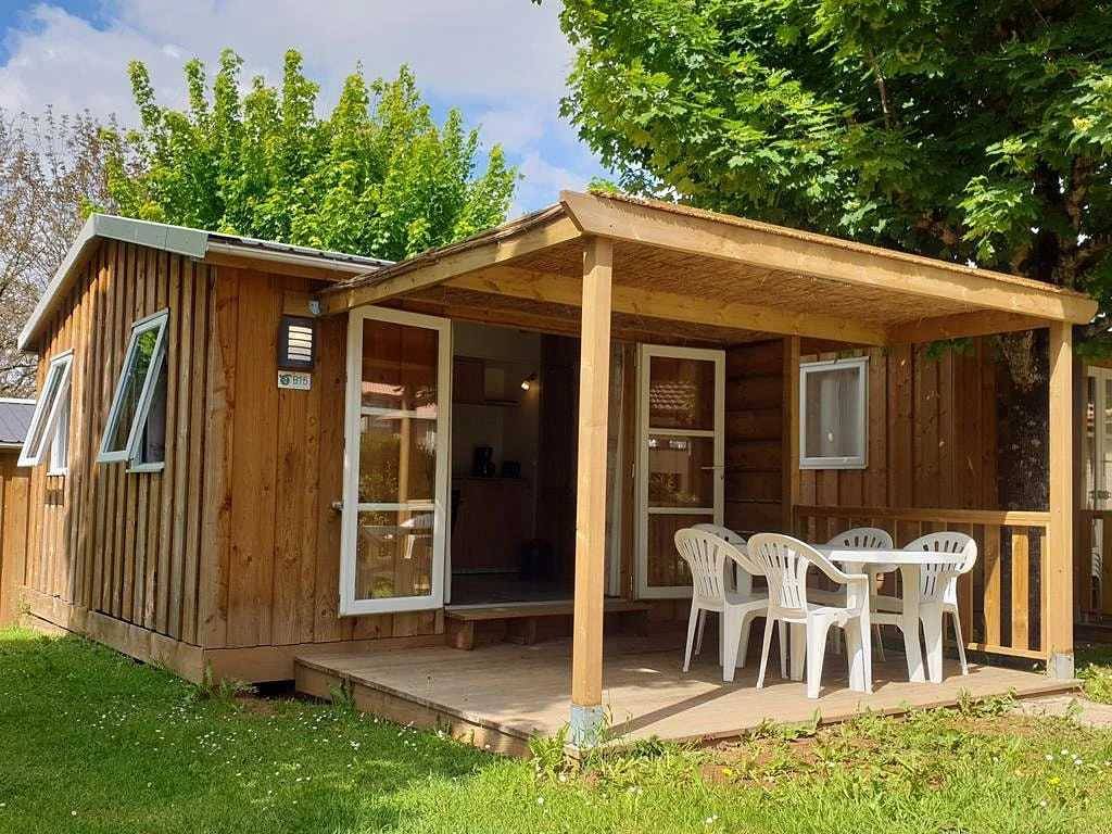 Camping voor 5 Personen in Thégra, Causses du Quercy Regional Nature Park
