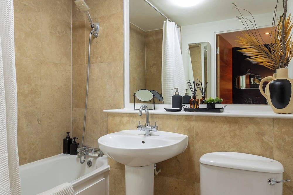 Ganze Wohnung, Herrliche Wohnung mit dem schönen Regent's Canal direkt vor der Haustür (Veeve) in Hackney, London